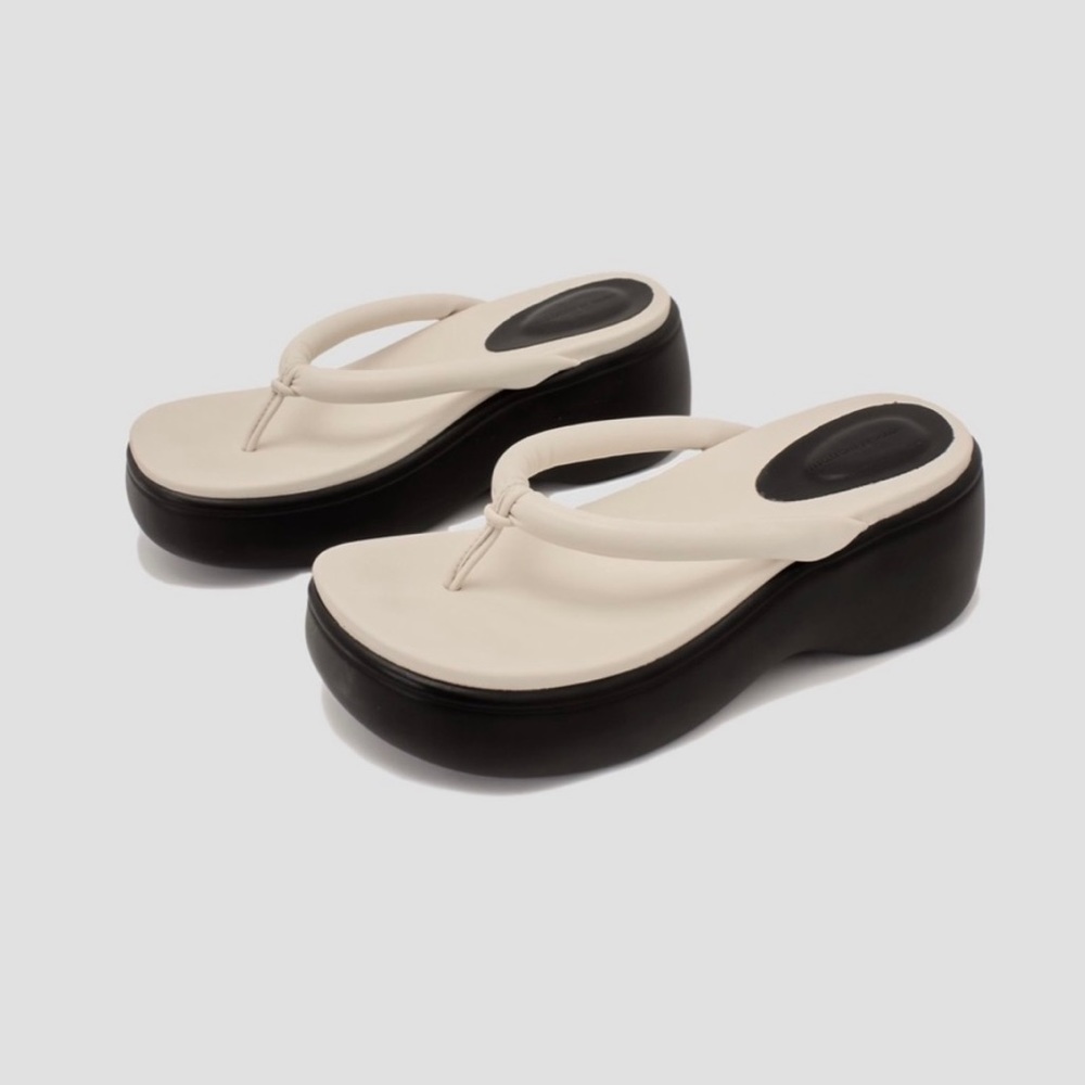 Source Unknown 90s Platform Thong Sandal